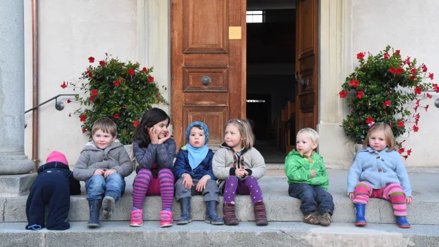 Fiire mit de Chliine (Foto: unbekannt) Fiire mit de Chliine (Foto: unbekannt)